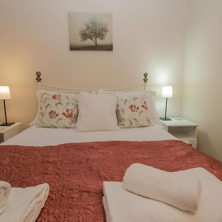 Ferienwohnung Robins Nest Whitby Exterior foto